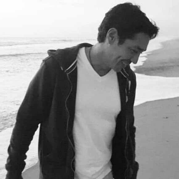 Meet your Posher, Dino - Picture 2 of 2